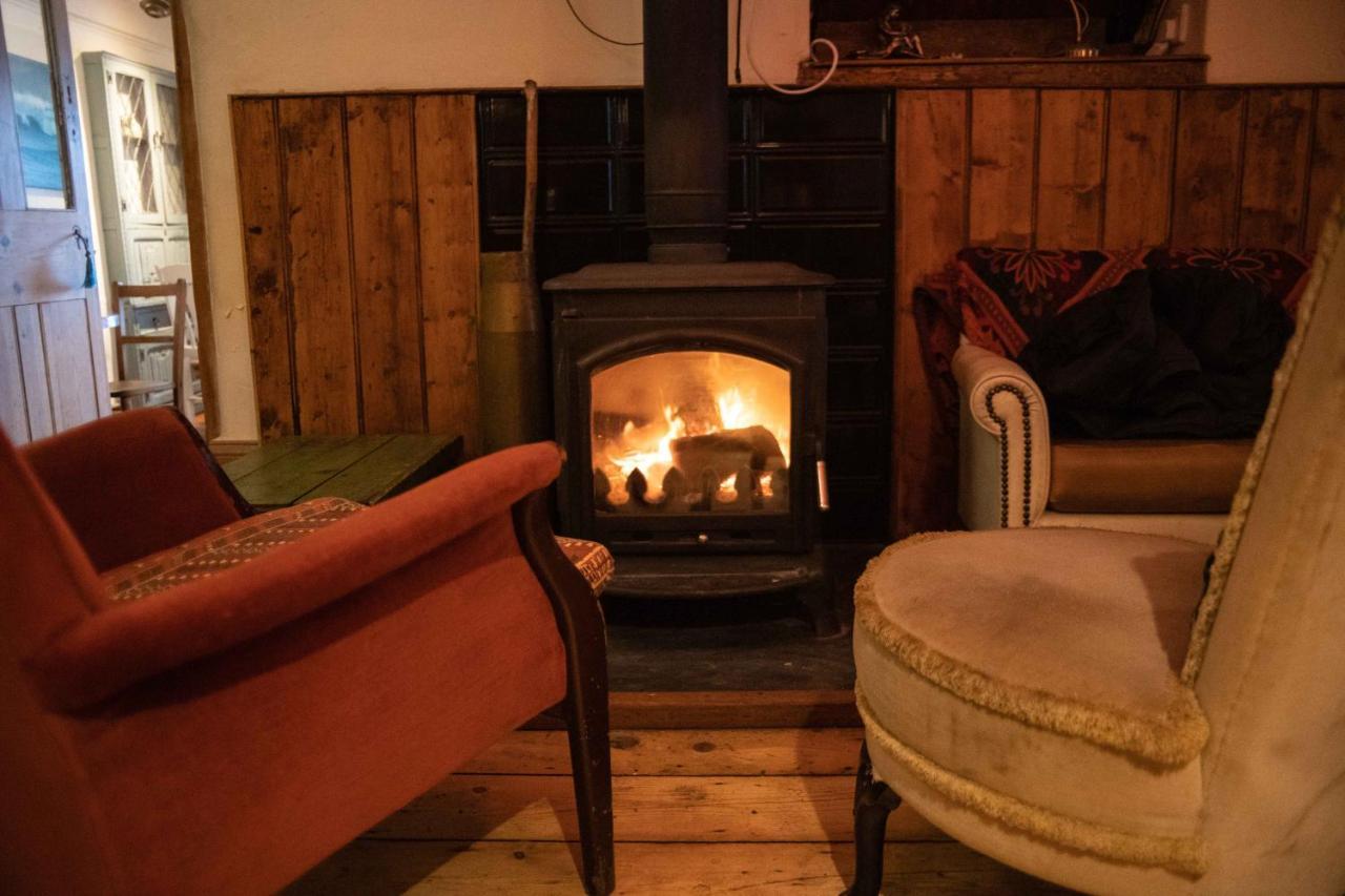 Manorbier Castle Inn Sunset Room Extérieur photo